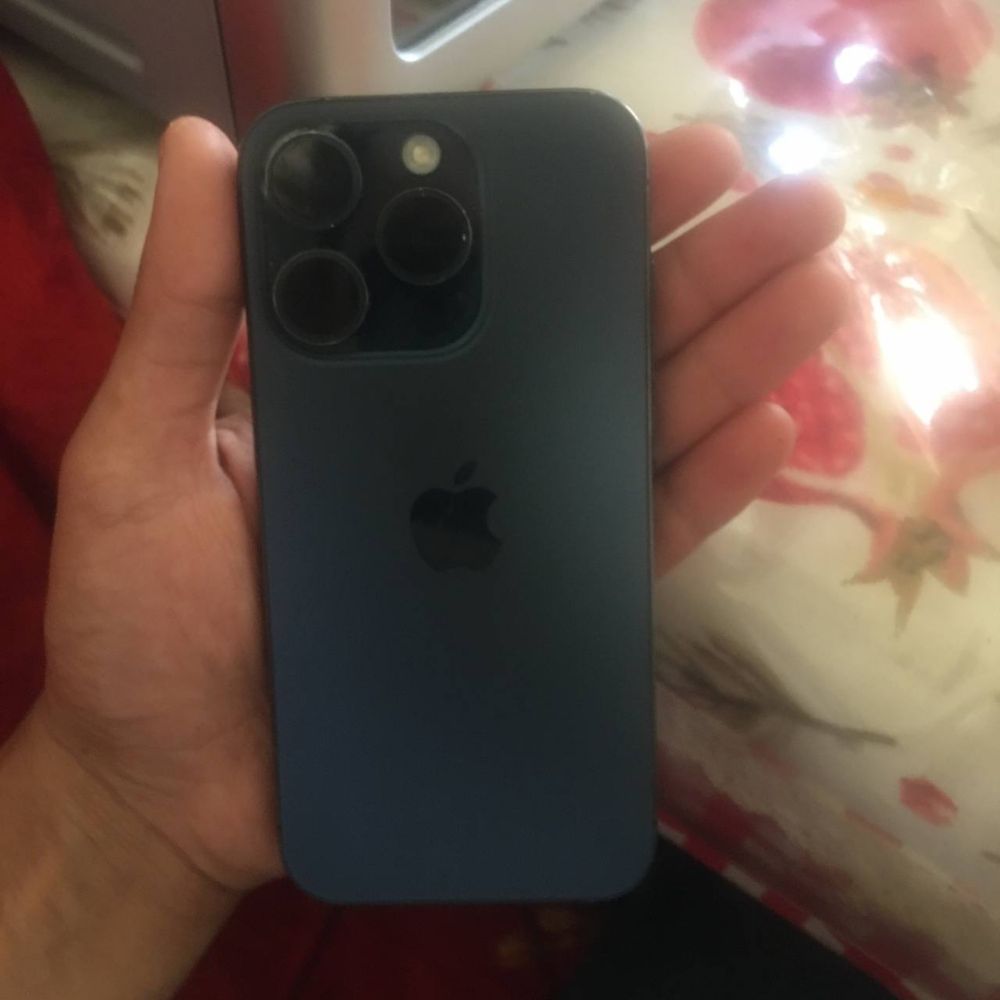 Iphone 15 pro 128 gb yom 87 tkl 640