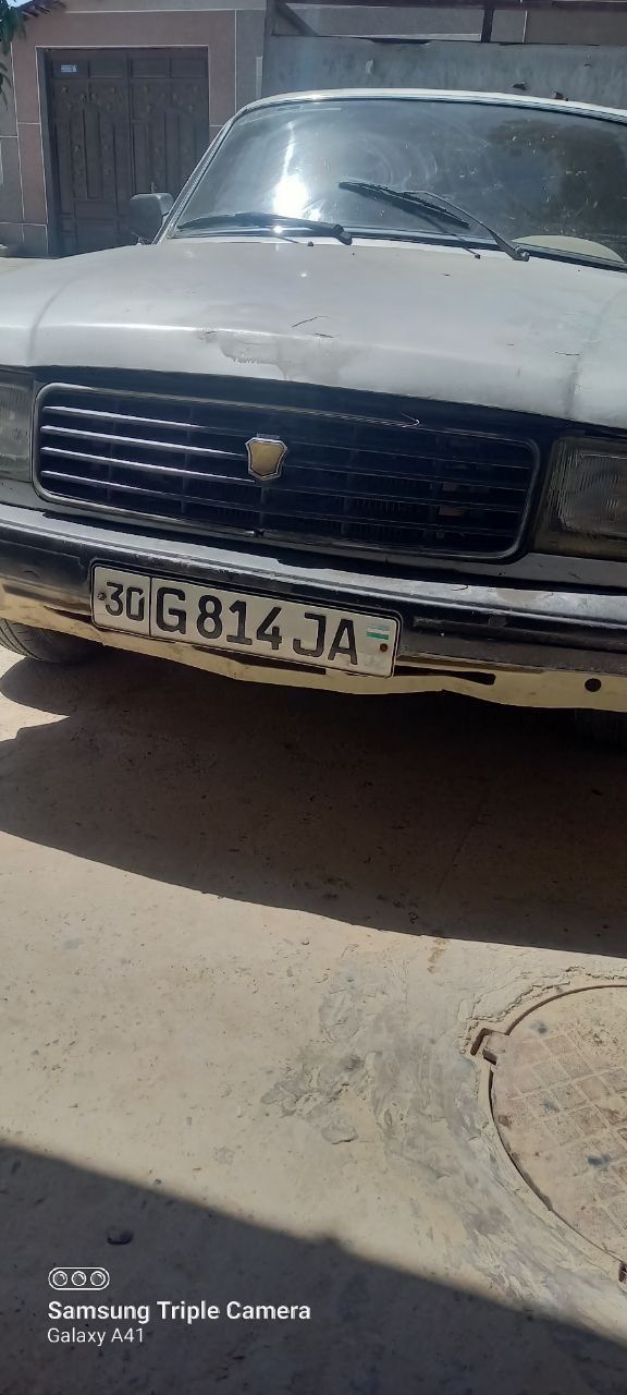 Gaz 31029 sotiladi srochni
