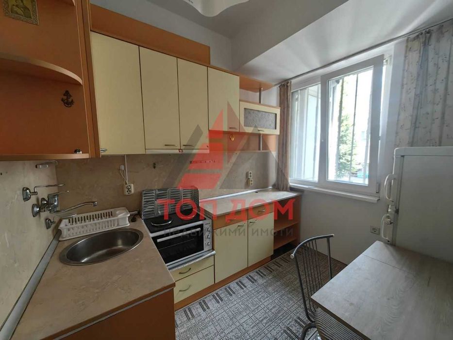 Дава се под наем Двустаен апартамент в Варна, Център - 55 кв.м за 357 € - Снимка #1