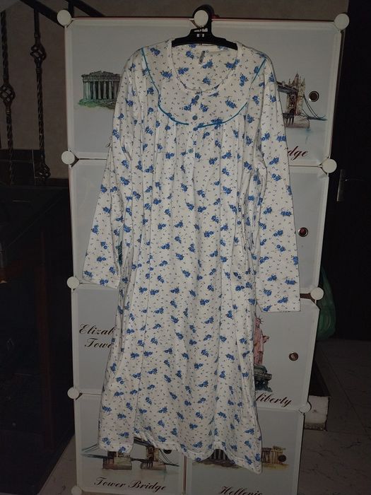 Vând cămașe de noapte damă