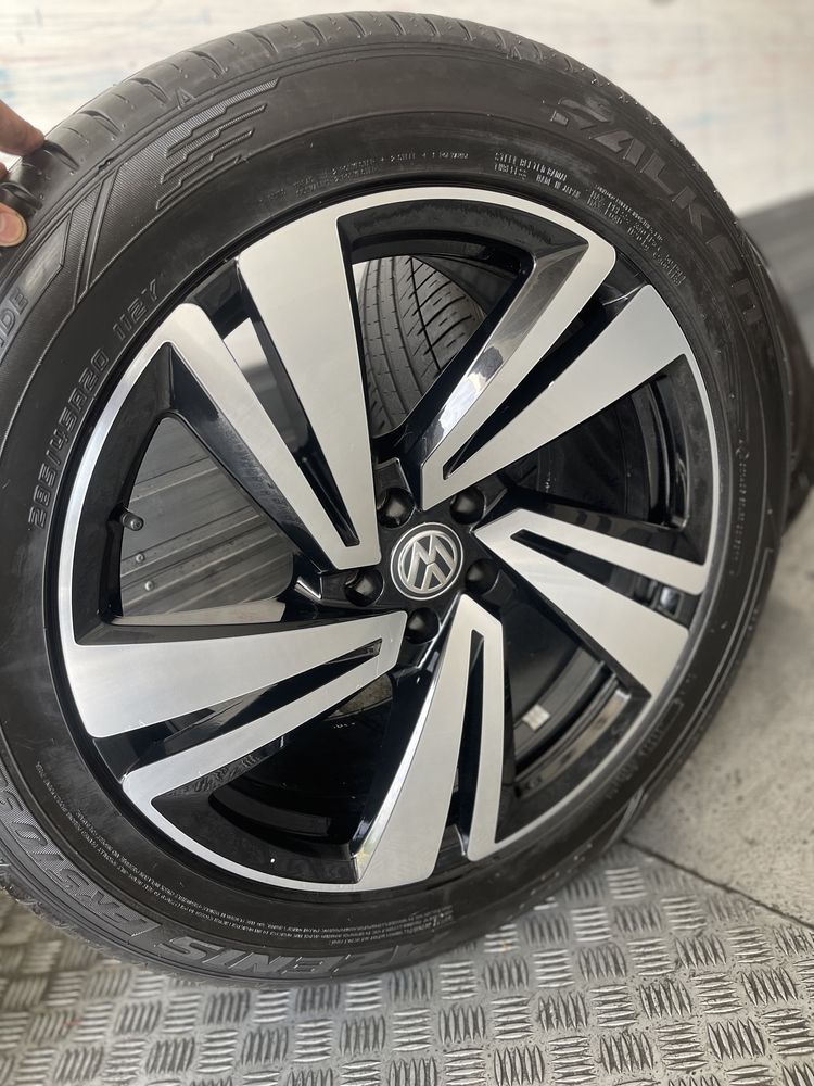 Jante Originale VW Touareg III Cr  R20 R-line Falken dot 2021