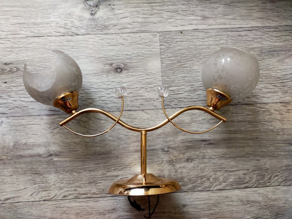 Продам светильник