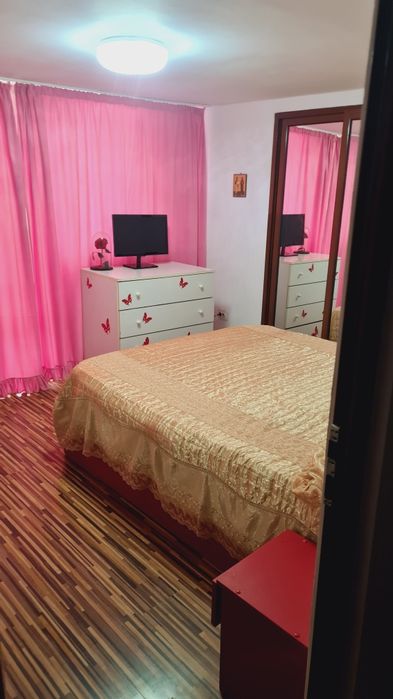 Închiriez casa la 15 km de Galati