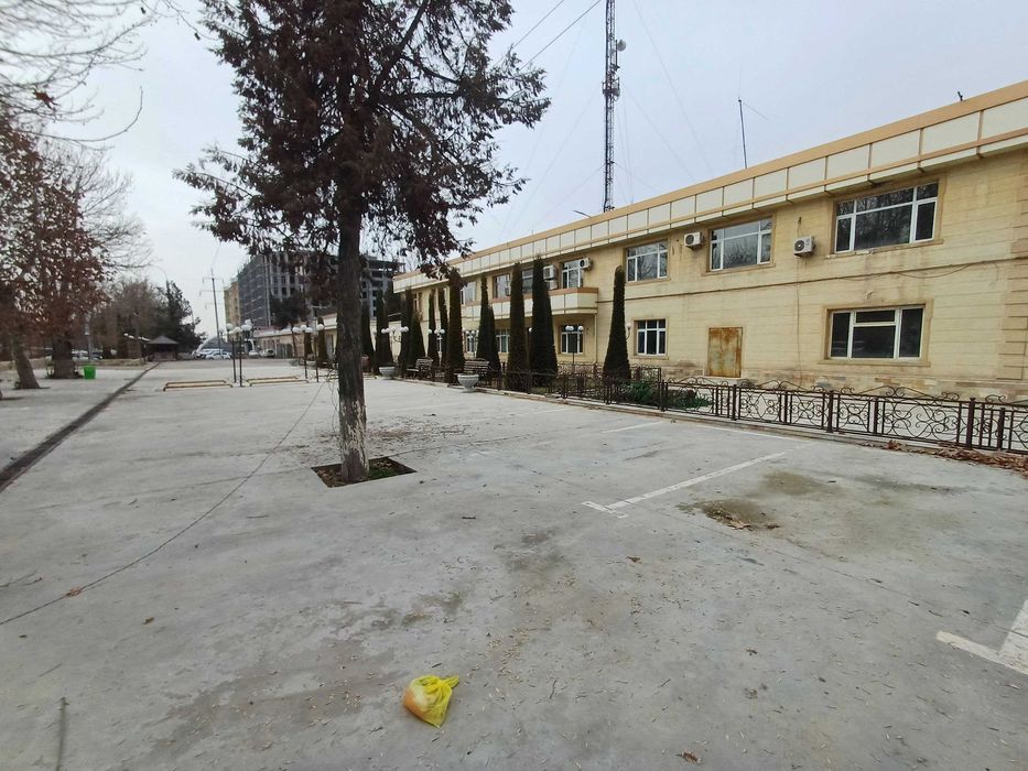 Продаю здание
Феруза массив
1,500 м2
2 этажа
36 соток