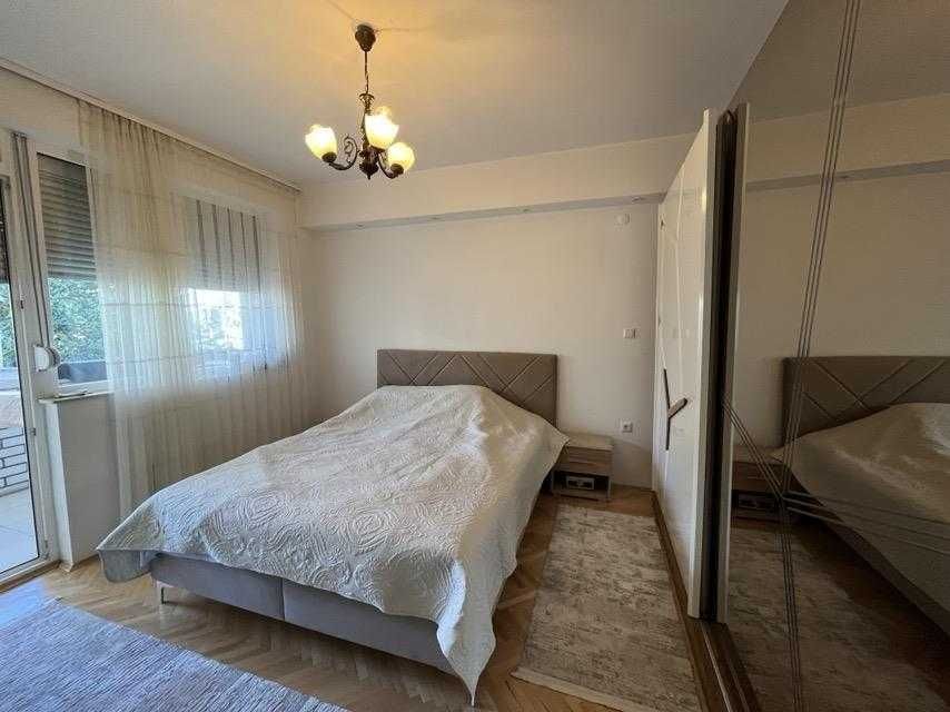 Дава се под наем Тристаен апартамент в Пловдив, Гагарин - 83 кв.м за 413.1 € - Снимка #11