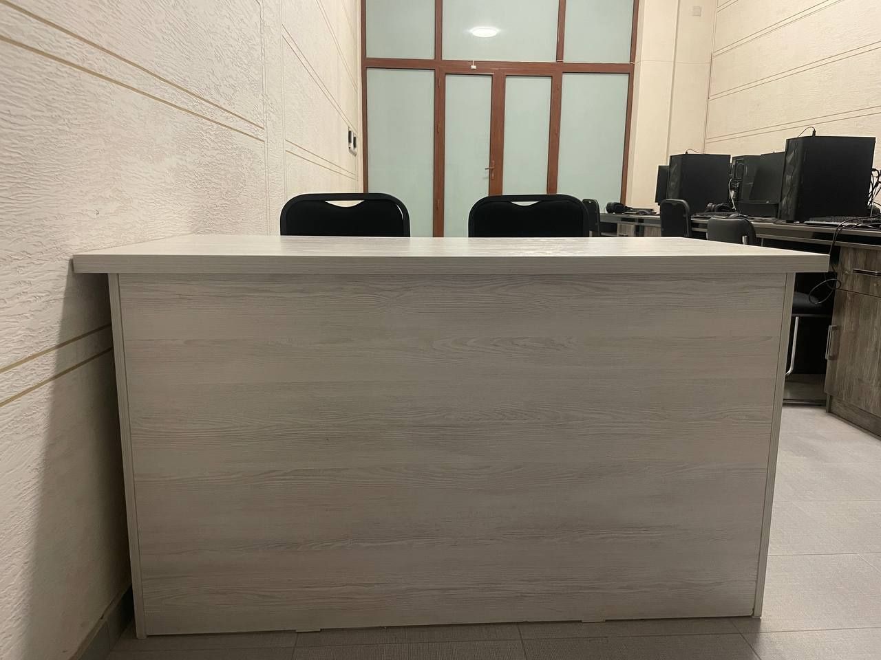 Стол стул для учебного центра