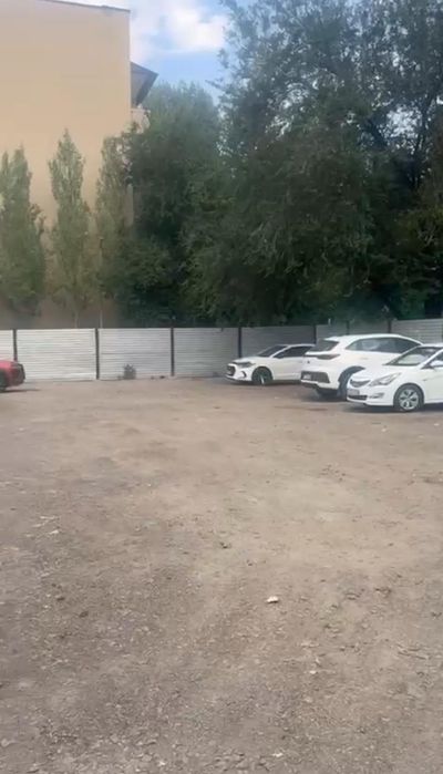 Продаётся участок для строительства Мед центр, Офис