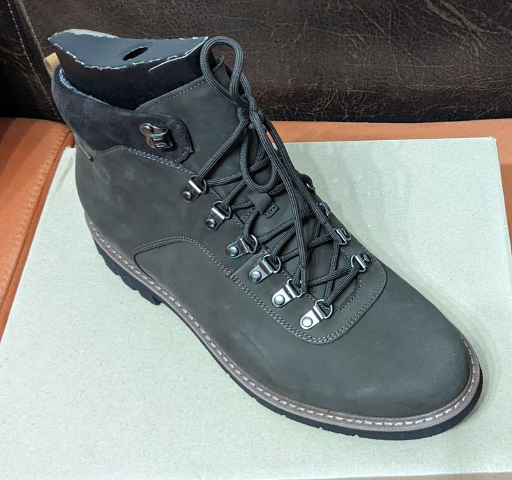 Clarks Goretex - нови водоустойчиви боти
