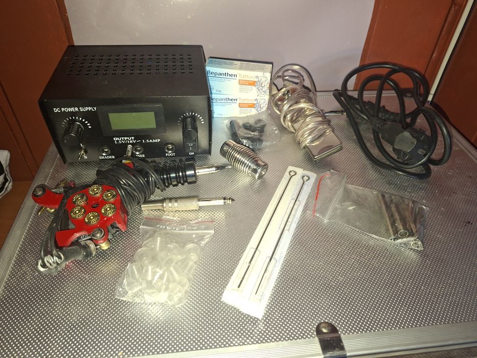 Set de tatuat complet