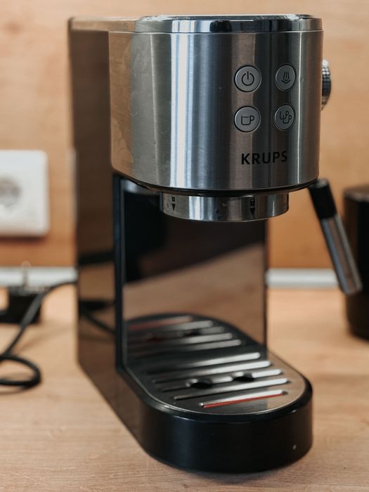 Espressor manual Krups Virtuoso Essential XP441810