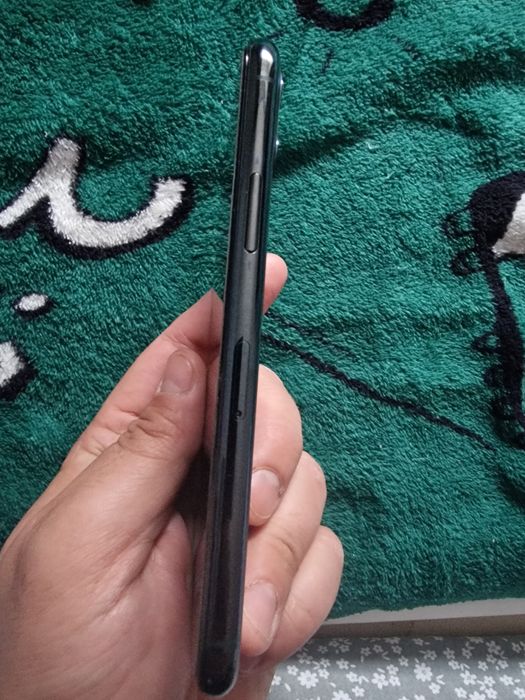 Vând iPhone 11 pro