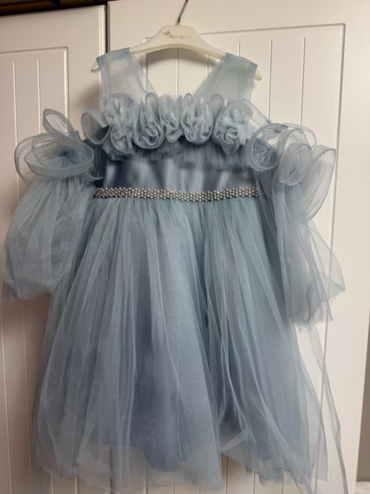 Красива рокля за момиче