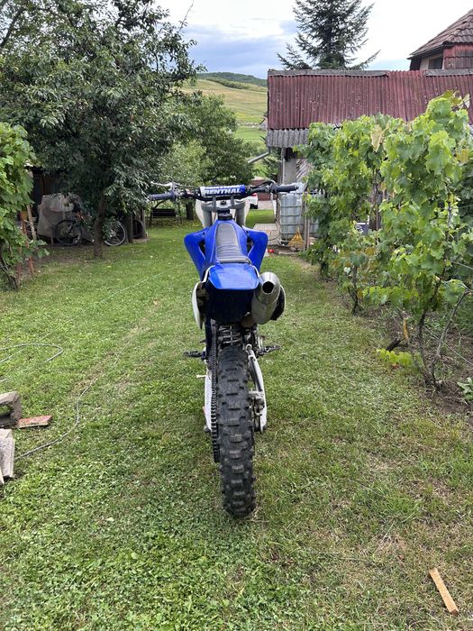 Cross yamaha yzf 400