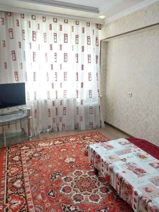 СРОЧНА Алмазарском районе продается 4 комнатная квартира на 1 этаже