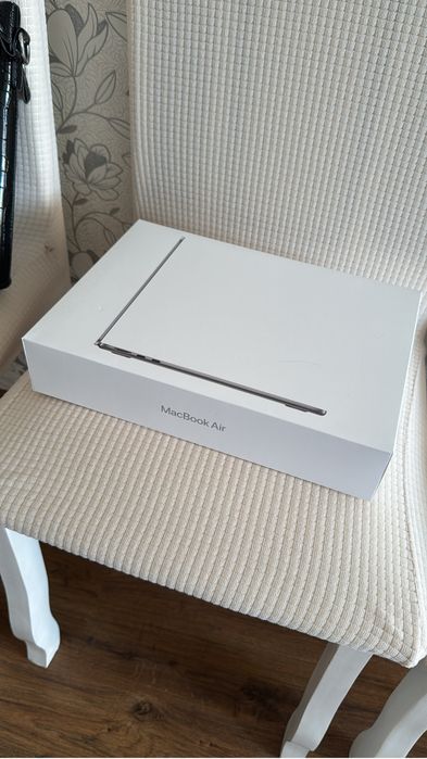 Продам Mackbook Air, 2022 г. М2