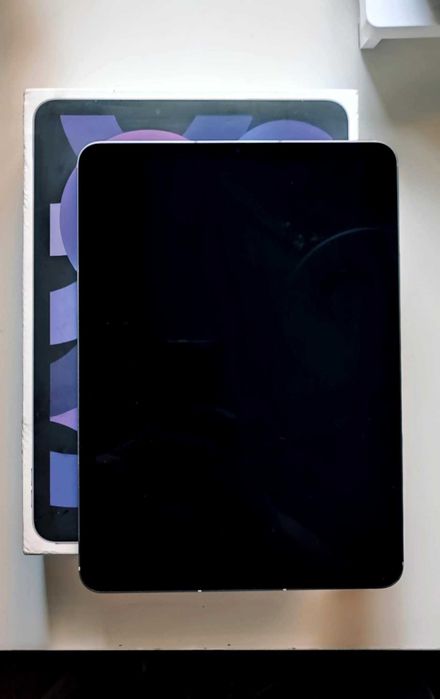 Apple iPad Air (5th Generation) 256 GB – 2022
