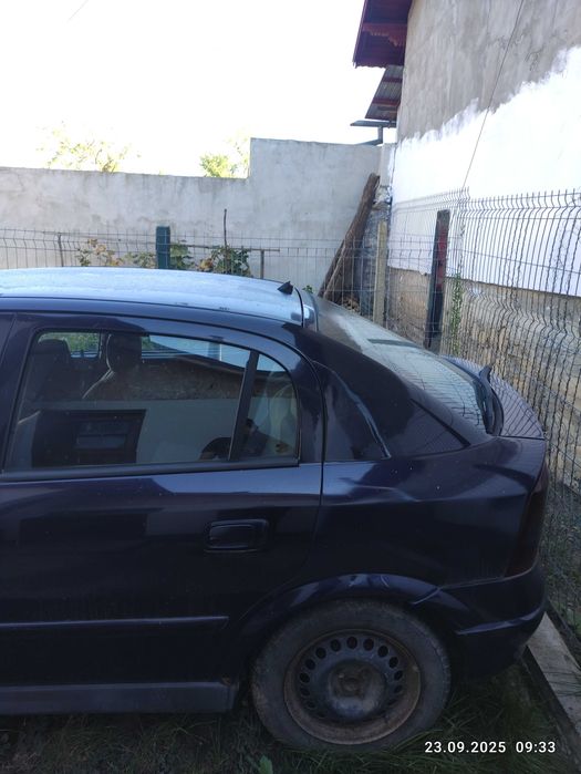 Se vinde Opel Astra G 1.7.