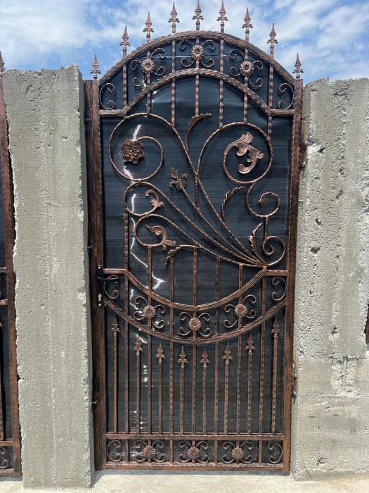 Porti din fier forjat