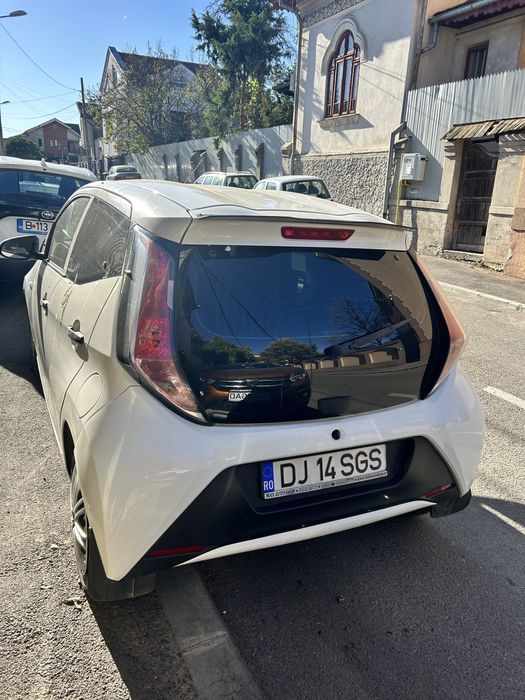 Toyota aygo 2015