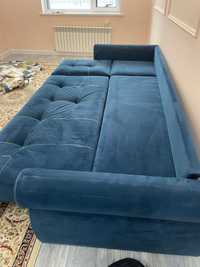 продается диван б/у 3 метра , в нормальном состоянии