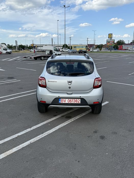 Inchiriez auto Rent a car Dacia Sandero