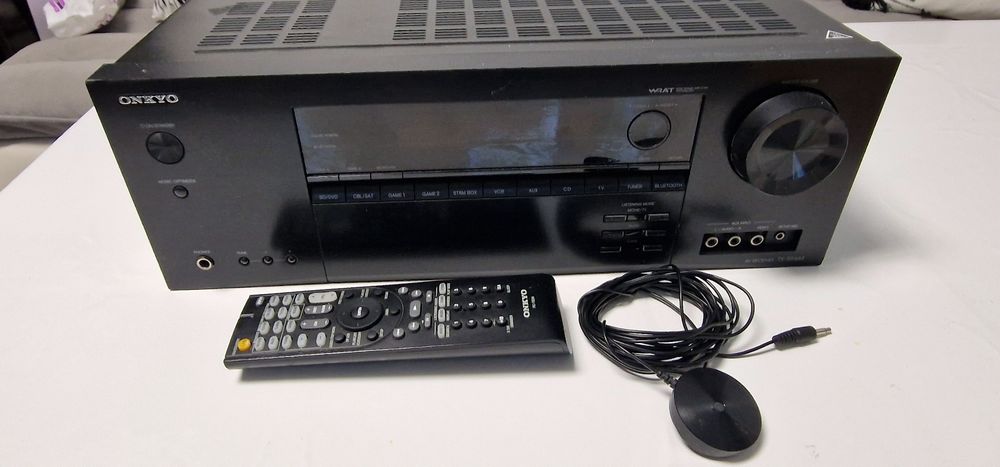Onkyo tx-sr444 Dolby atmos hi-fi