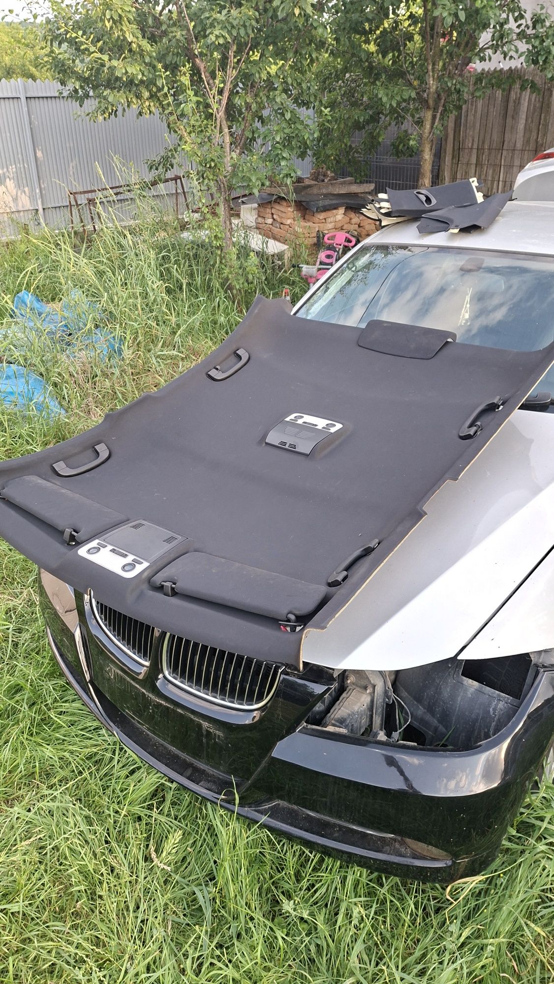 Dezmembrez bmw 320D e90 pachet m