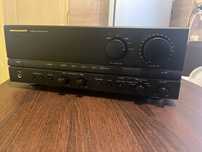 Amplificator stereo integrat Audiophile classic Marantz PM-80.