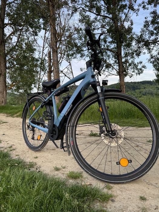 Bicicletă electrică Specialized