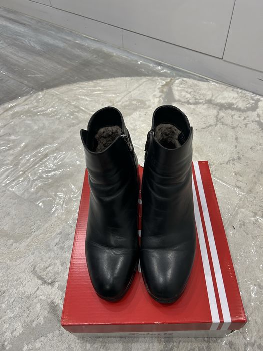 Сапоги  женские с мехом отличном качестве