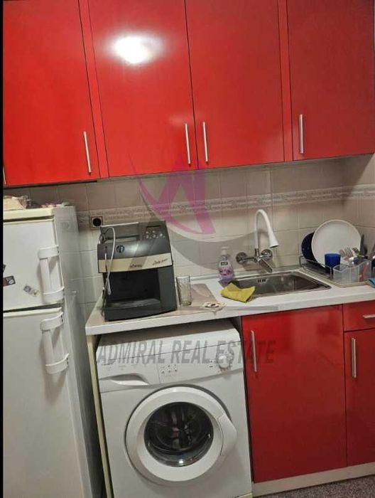 Дава се под наем Четиристаен апартамент в Варна, Лятно кино Тракия - 105 кв.м за 767 € - Снимка #1