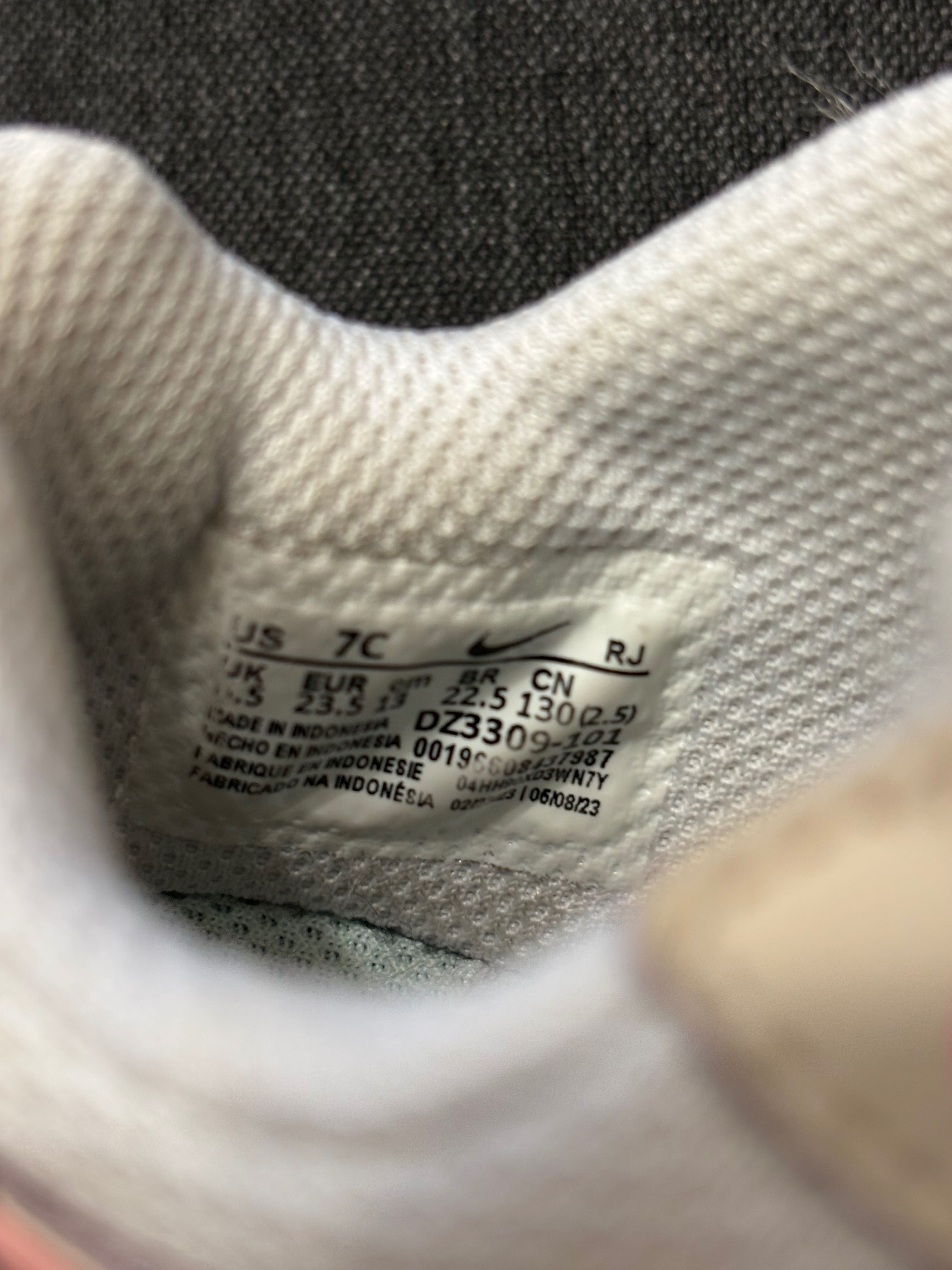Nike детски маратонки/ кецове