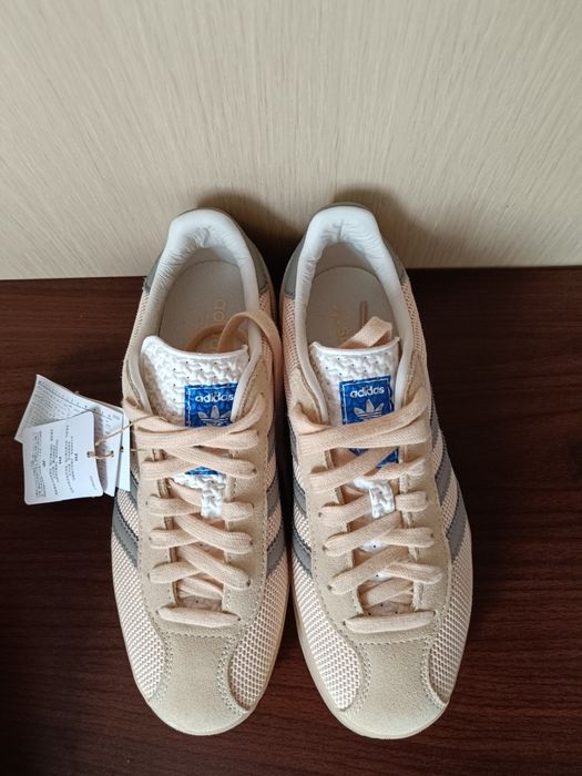 Vând 3 perechi adidași originali Adidas