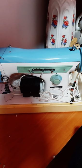 Masina de cusut electrica