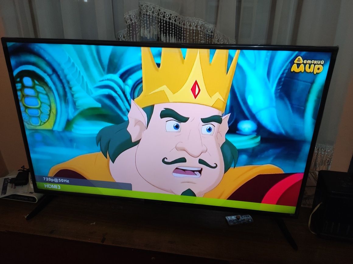 Televizor Brando 43" full hd