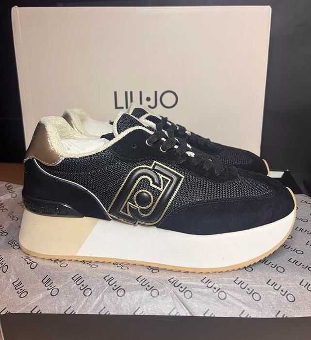 Чисто нови дамски обувки на LIUJO (оригинални)