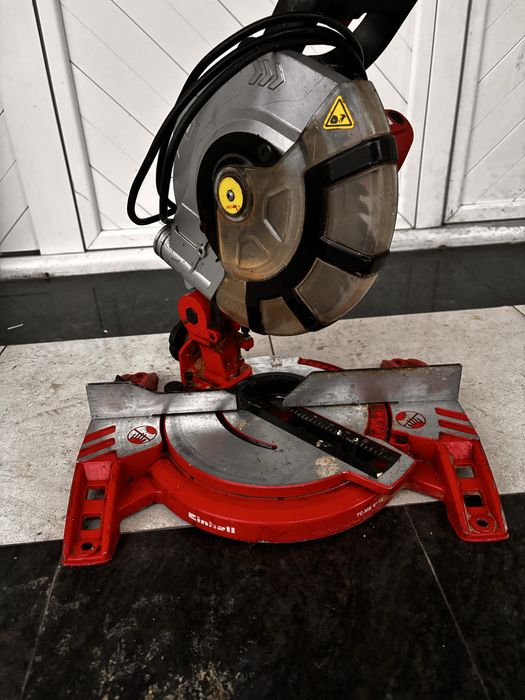 Circular stationar einhell TC -MS 2112