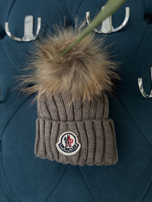 Caciula cu puf natural