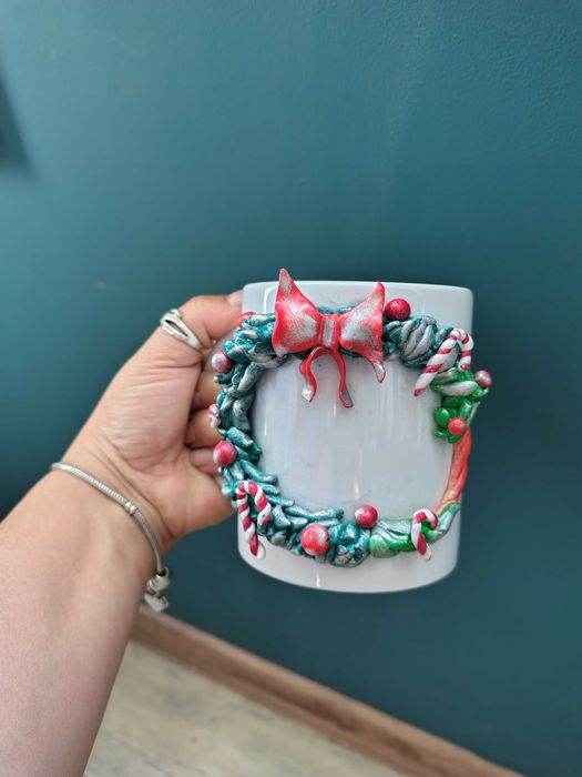 Чаша -Коледен венец ,полимерна глина