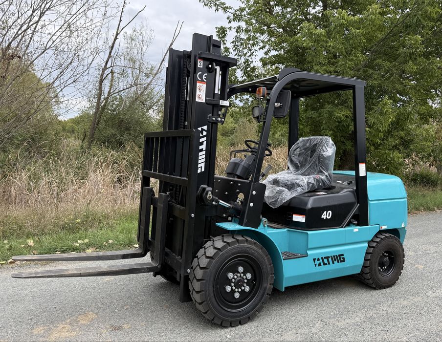 Stivuitor NOU 4 tone DIESEL
