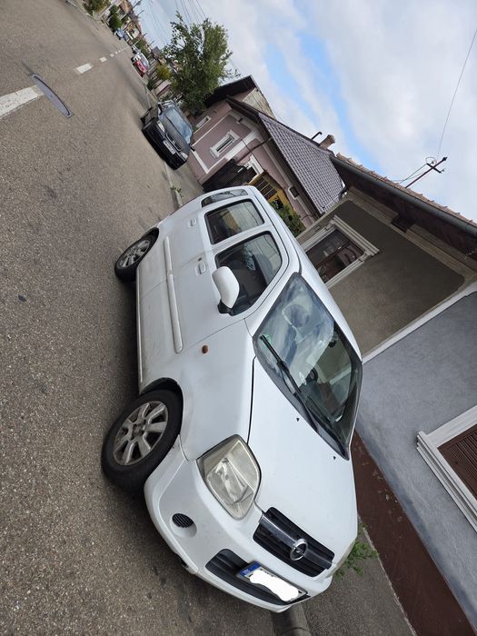 Vânzare Opel Agila
