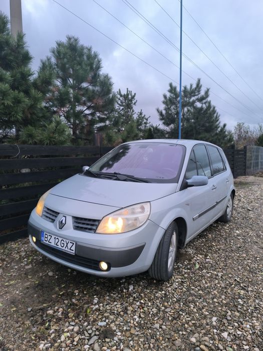 Proprietar Renault Scenic 2 cu Gpl motor benzina 2.0
