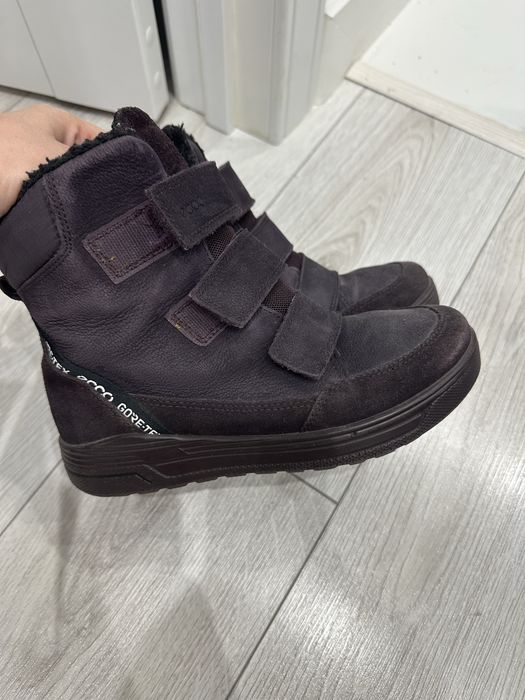 Продам ботинки Ecco