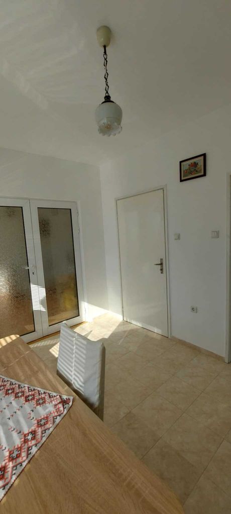 Продава се Тристаен апартамент в Хасково, Център - 100 кв.м за 1030 €/кв.м - Снимка #14