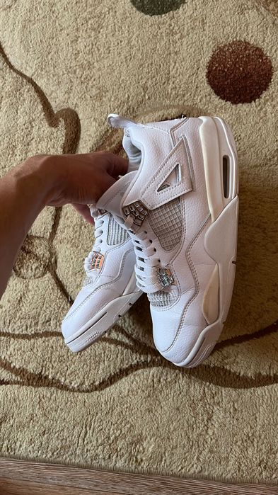 Jordan 4 Pure Money