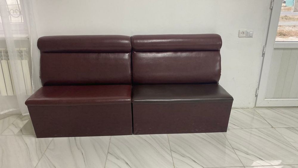 Сатылымда шаштараз мебельі