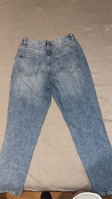 Скъсани дънки женски