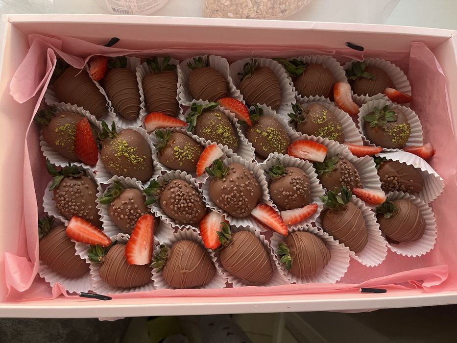 Клубника в шоколаде 28 штук