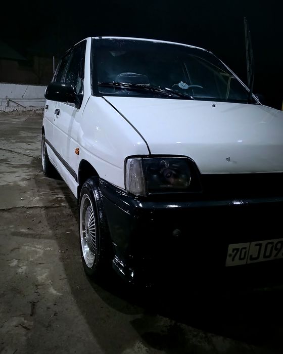 Elegant R13 baloni bilan