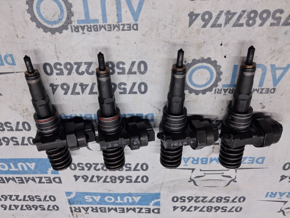 Injectoare 1.9 tdi vw Golf 5